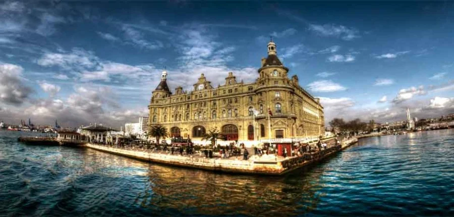 7-hatt_-haydarpasa-tren-istasyonu-gari.jpg