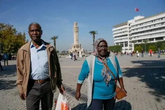 afroturk-2_4bd492edd8af0a8f.jpg