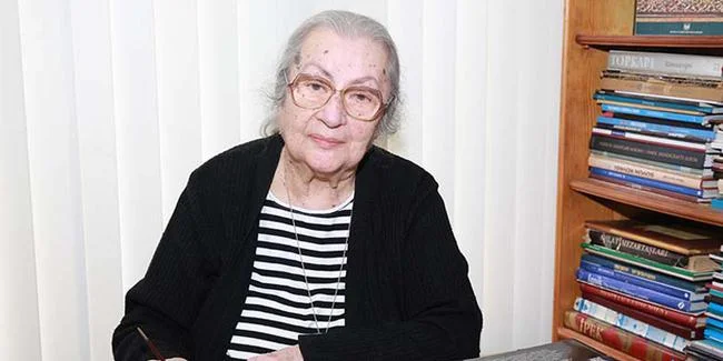 cahide-keskiner.jpg