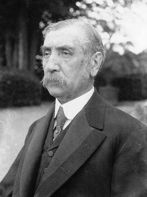 Damad Ferid Paşa (1853-1923)