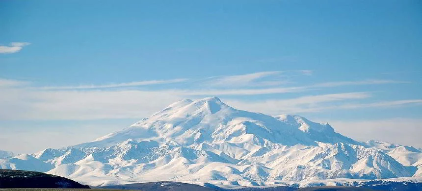 Elbruz Dağı -  Avrupa'nın En Yüksek Dağı