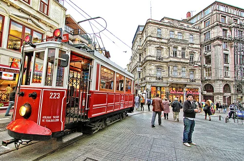 holiday-inn-hotel-istanbul-istiklal-caddesi04.jpg