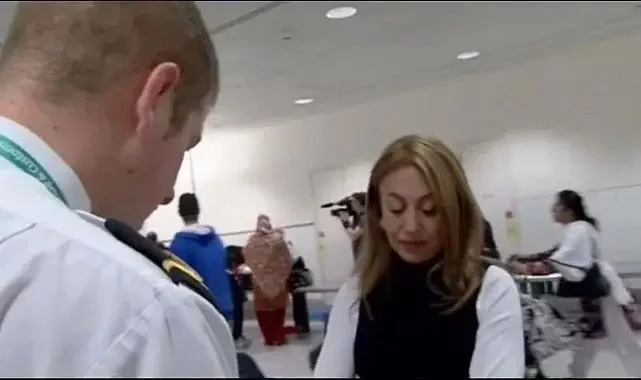 "Ben köylü değilim, üniversite mezunuyum" diyen kadının çantasından kıyma çıktı