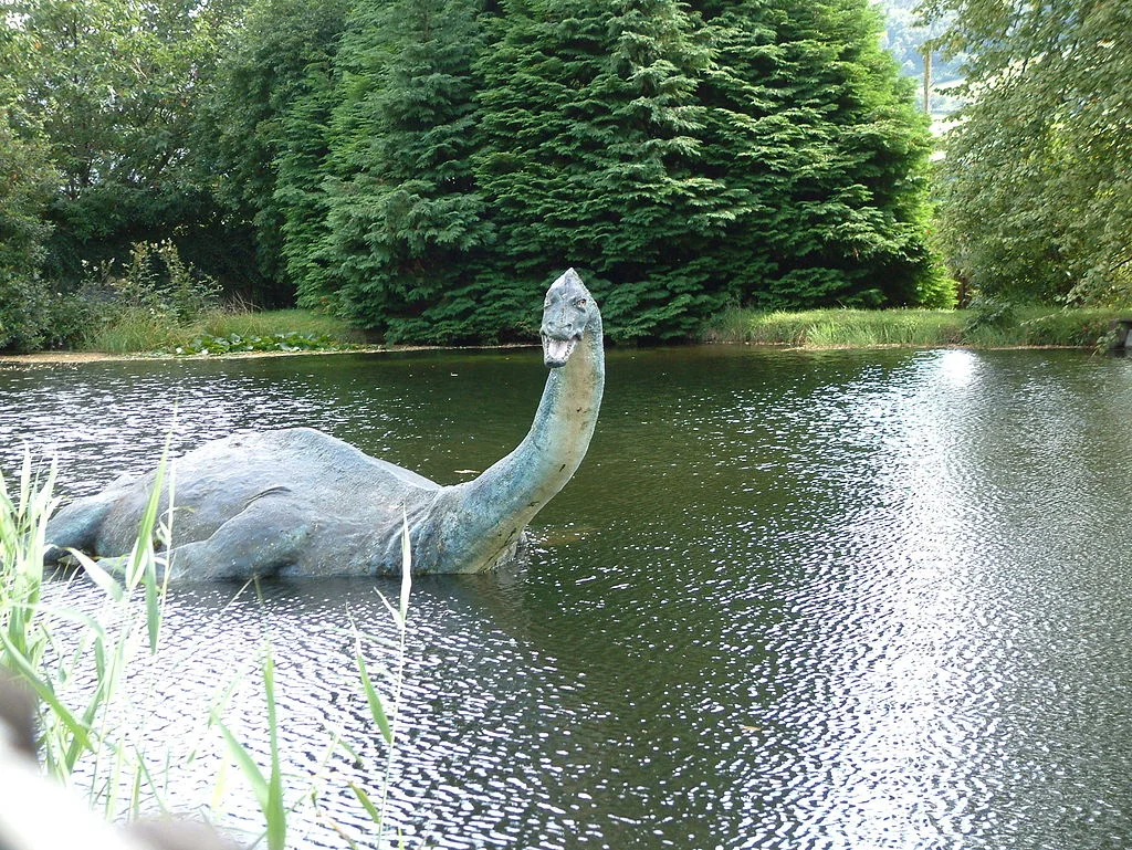 Loch_Ness_canavari_topragizbizcom_zps9dd15118.jpg