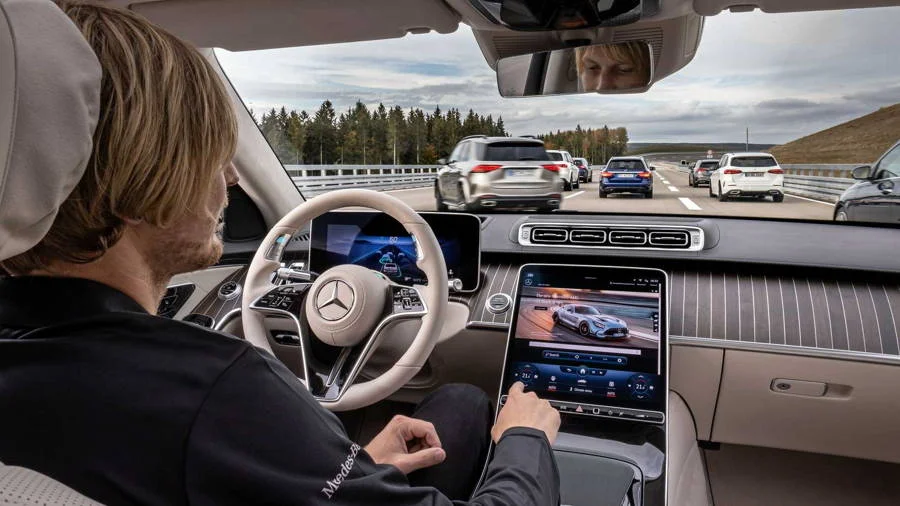 Mercedes’ten Tesla'ya Rakip Otopilot: Drive Pilot