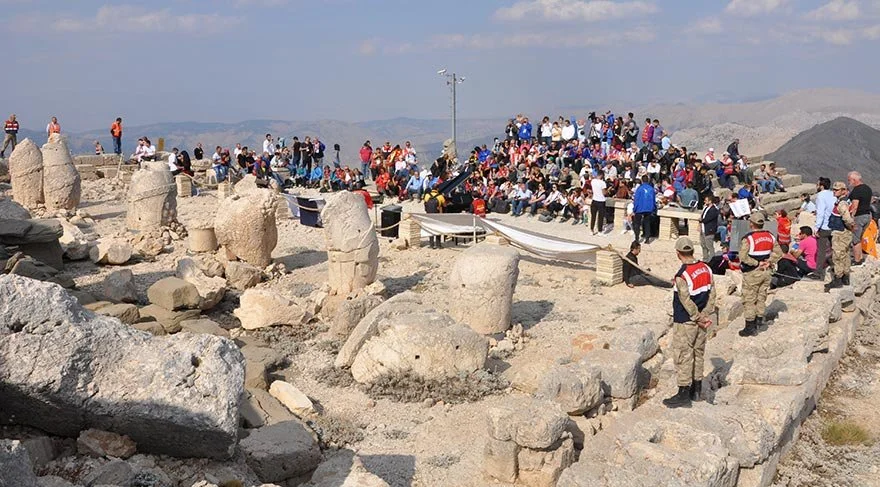 nemrut2.webp