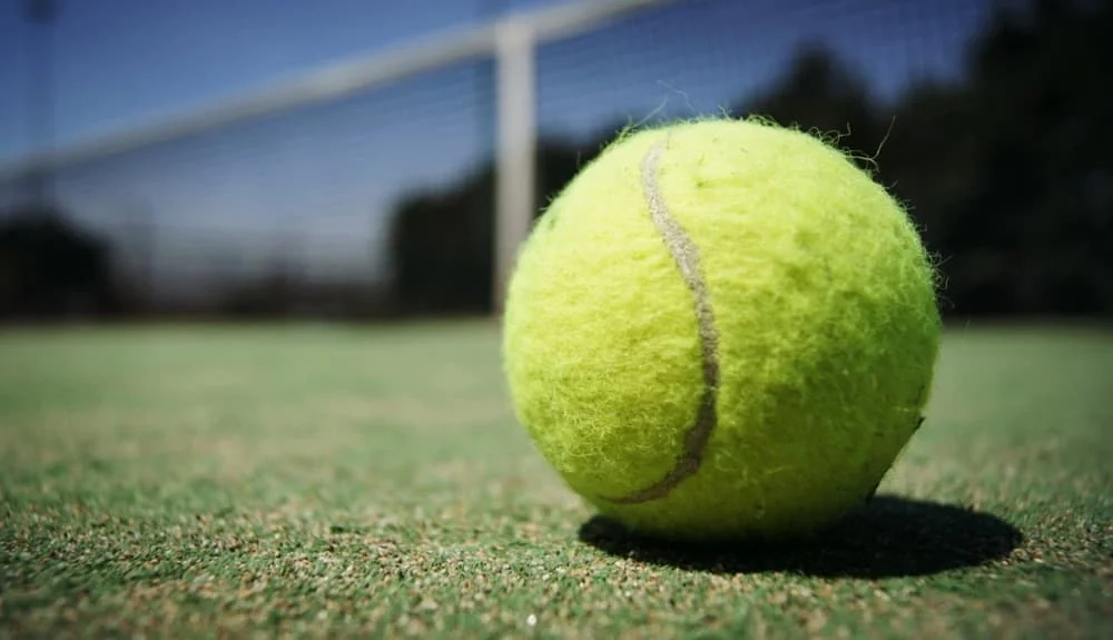 Tenis Toplarının Yüzeyi Neden Tüylüdür?