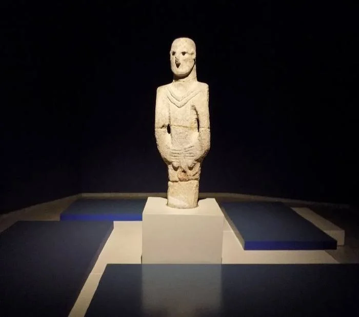 Urfa Adamı - Balıklıgöl Heykeli