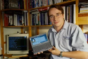 galeri_linus-torvalds-jpg_33275361_1433429534.webp
