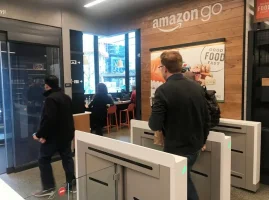 amazon-go-2.webp