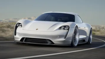 Porsche'nin Türkçe İsimli Elektrikli Otomobili: TAYCAN