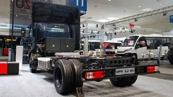 isuzu-2.webp