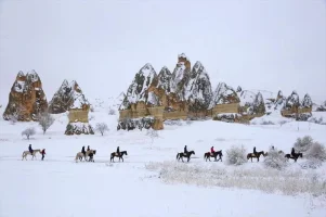 kapadokya-kar-3.webp