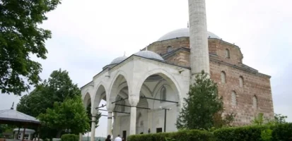 mustafa-pasa-camii-makedonya.webp