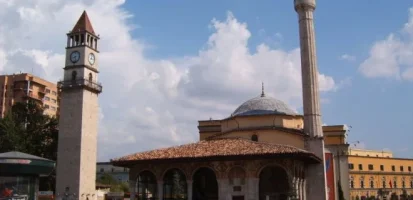 ethem-bey-camii-arnavutluk-001.webp