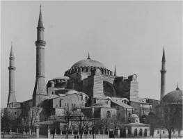 Ayasofyanin-camii-oldugu-zamanlar-26.webp