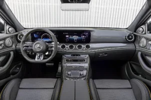mercedes-6.webp