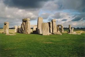 Stonehenge (Asılı Taşlar)