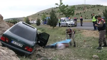 Almanyalı Türk Şanlıurfa'da Kaza Yaptı