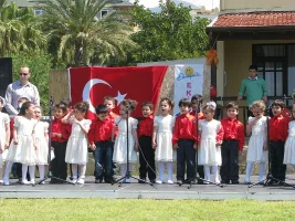 23 Nisan Ulusal Egemenlik ve Çocuk Bayramı