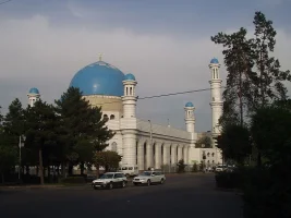 Almatı Merkez Camii 