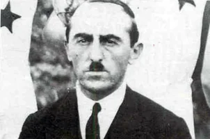 Hüseyin Avni Aker