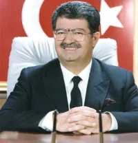 Turgut Özal (1927-1993)