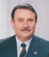 Yıldırım Akbulut (1935-2021)