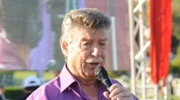 Arif Şentürk (1941-2022)