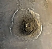 Olympus Mons - Güneş Sistemi'nin En Yüksek Dağı