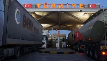 Kapıkule'de 12 Kilometrelik TIR Kuyruğu