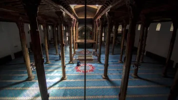 esrefoglu-camii-2.jpg