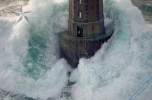 phare-de-la-jument-guichard.webp