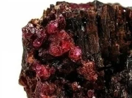 painite.webp