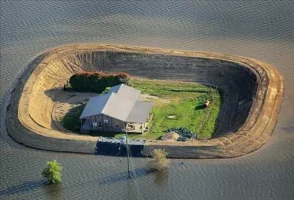 06housesurvivesyazooriverflood670_d.webp