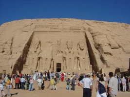 Ebu Simbel Tapınağı