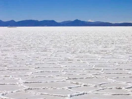 Salar de Uyuni Gölü (Tuz Gölü)