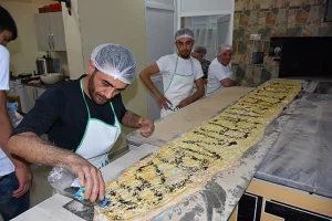 3 metre 90 Santimetrelik Ramazan Pidesi